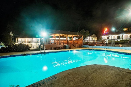 The Mountaineer Inn - Asheville image 7